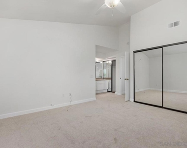 10927 Matinal Cir - Photo Thumbnail 17