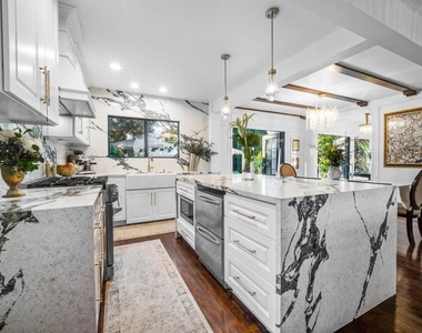 340 B Ave - Photo Thumbnail 8