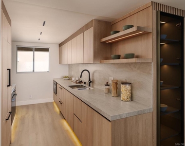 939 Coast Blvd - Photo Thumbnail 9
