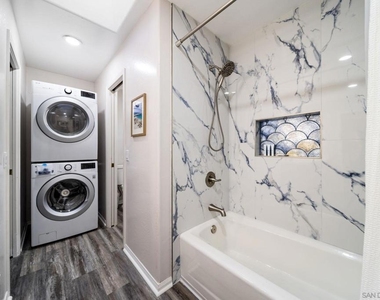 7377 Eads Ave. - Photo Thumbnail 14