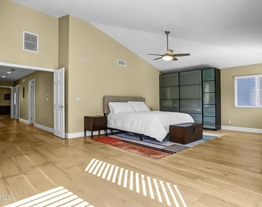6106 Lake Lindero Drive - Photo Thumbnail 13