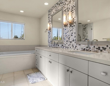 6106 Lake Lindero Drive - Photo Thumbnail 17
