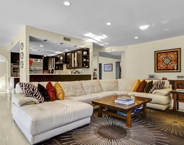 6106 Lake Lindero Drive - Photo Thumbnail 8