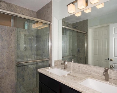 2546 Renata Court - Photo Thumbnail 18
