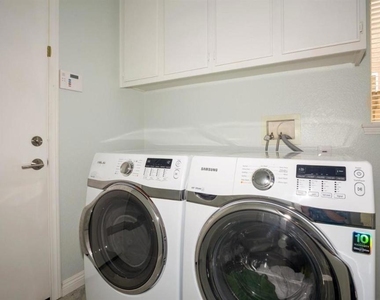 2546 Renata Court - Photo Thumbnail 24