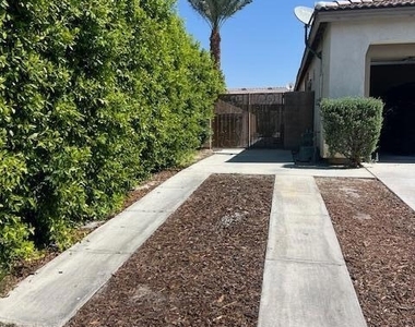 82560 Tivoli Court - Photo Thumbnail 2