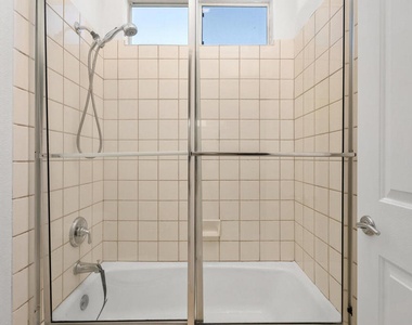 40921 Hovley Court - Photo Thumbnail 17