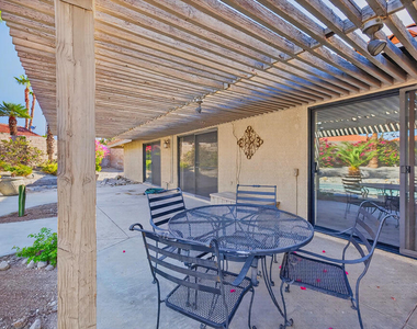 1448 E Adobe Way - Photo Thumbnail 17