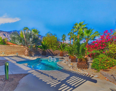 1448 E Adobe Way - Photo Thumbnail 18