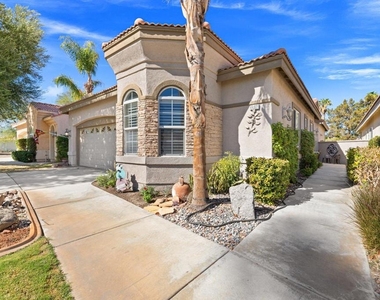 49021 Heifitz Drive - Photo Thumbnail 5