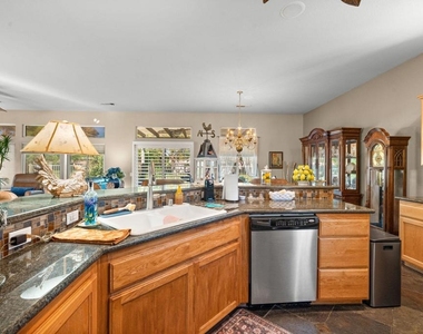 49021 Heifitz Drive - Photo Thumbnail 18