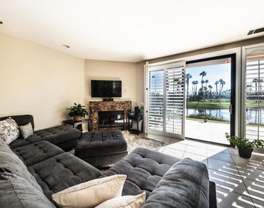 38063 Crocus Lane - Photo Thumbnail 5