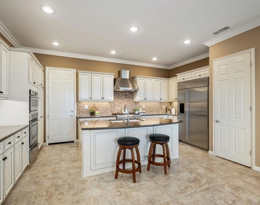 81300 Cantor Court - Photo Thumbnail 15