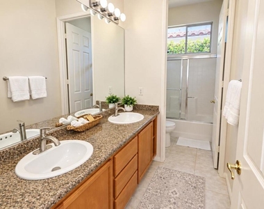 44475 Grand Canyon Lane - Photo Thumbnail 21