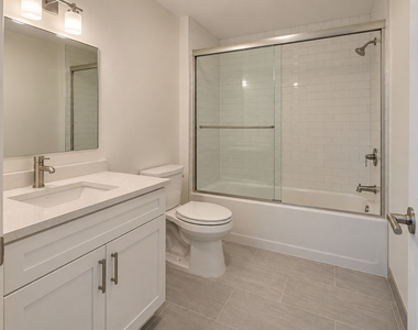 108 East 38th Street - Photo Thumbnail 2