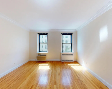 East 78th street  - Photo Thumbnail 2