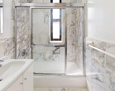 East 78th street  - Photo Thumbnail 6