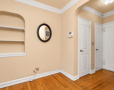 55 Grand Avenue - Photo Thumbnail 4
