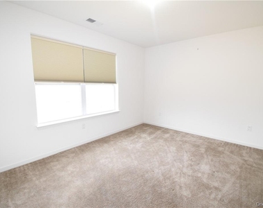 4 High Ridge Lane - Photo Thumbnail 23