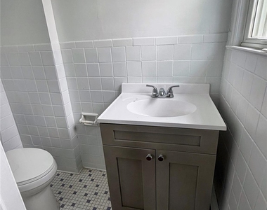 201 Edgewood Avenue - Photo Thumbnail 7