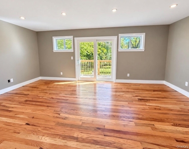 72 Webb Road - Photo Thumbnail 15