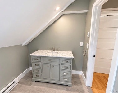 72 Webb Road - Photo Thumbnail 19