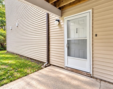 326 Concord Lane - Photo Thumbnail 2