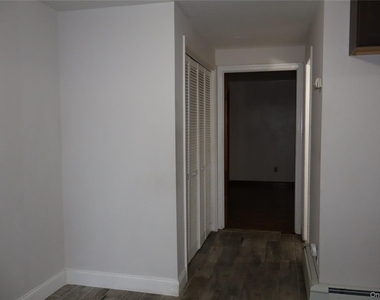 97 Benson Street - Photo Thumbnail 5