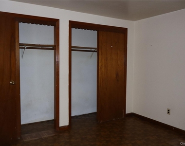 97 Benson Street - Photo Thumbnail 6