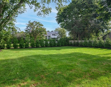 4 Southwind Road - Photo Thumbnail 13