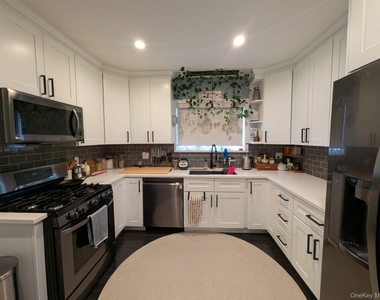 20 Sylvester Place - Photo Thumbnail 4