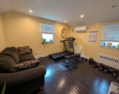 20 Sylvester Place - Photo Thumbnail 7
