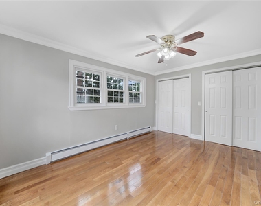 8865 192nd Street - Photo Thumbnail 8