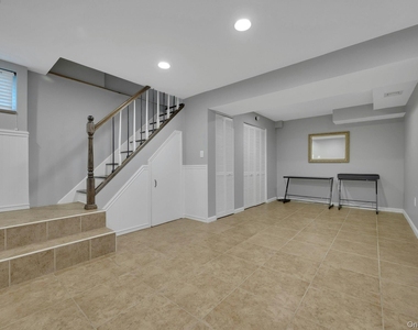 47 Highland Avenue - Photo Thumbnail 28
