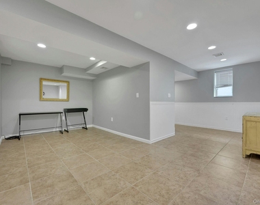 47 Highland Avenue - Photo Thumbnail 30