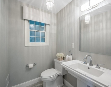 47 Highland Avenue - Photo Thumbnail 11