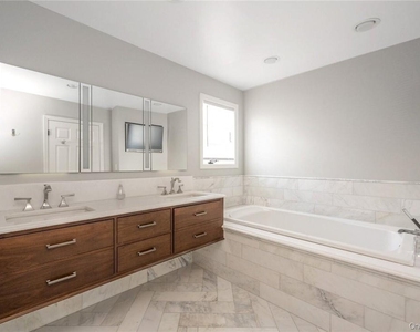 47 Highland Avenue - Photo Thumbnail 18
