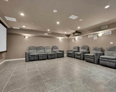 47 Highland Avenue - Photo Thumbnail 31