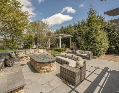 47 Highland Avenue - Photo Thumbnail 37
