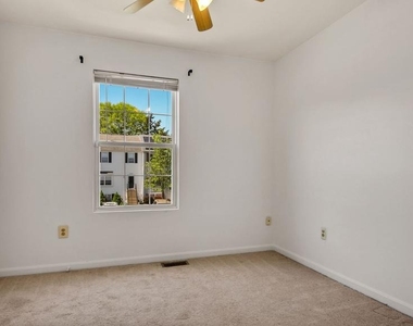11011 Coreys Way - Photo Thumbnail 28