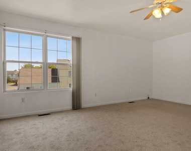 11011 Coreys Way - Photo Thumbnail 20