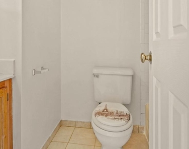 11011 Coreys Way - Photo Thumbnail 16