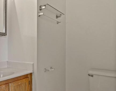 11011 Coreys Way - Photo Thumbnail 12