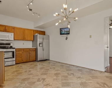 11011 Coreys Way - Photo Thumbnail 44