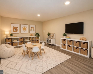 9580 Linden Wood Road - Photo Thumbnail 15