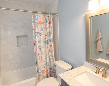 9580 Linden Wood Road - Photo Thumbnail 14