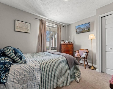 9833 Nimitz Court - Photo Thumbnail 17