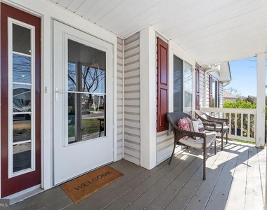 9833 Nimitz Court - Photo Thumbnail 2