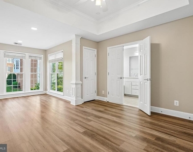 14614 Robin Glen Way - Photo Thumbnail 15