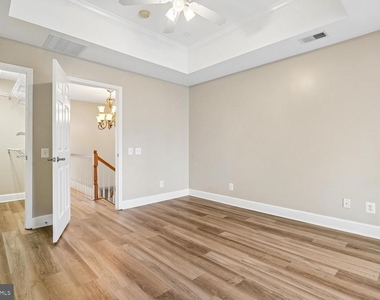 14614 Robin Glen Way - Photo Thumbnail 18